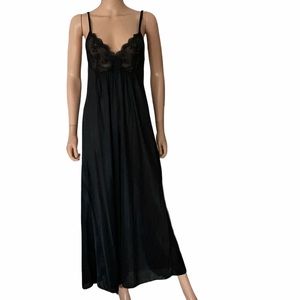Vintage maxi black slip dress w lace detailing made in USA